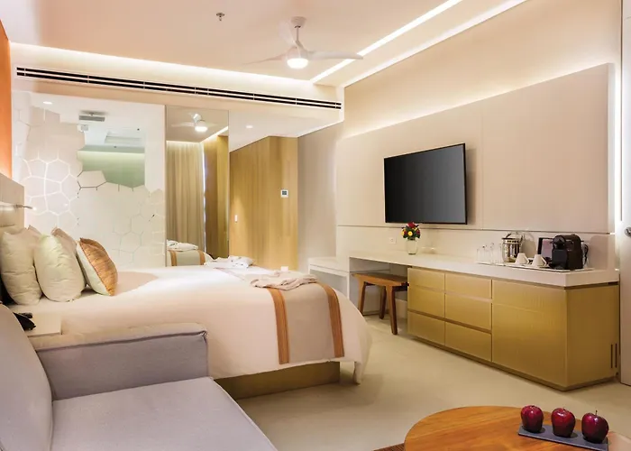 Dreams Vista Cancun Golf & Spa Resort